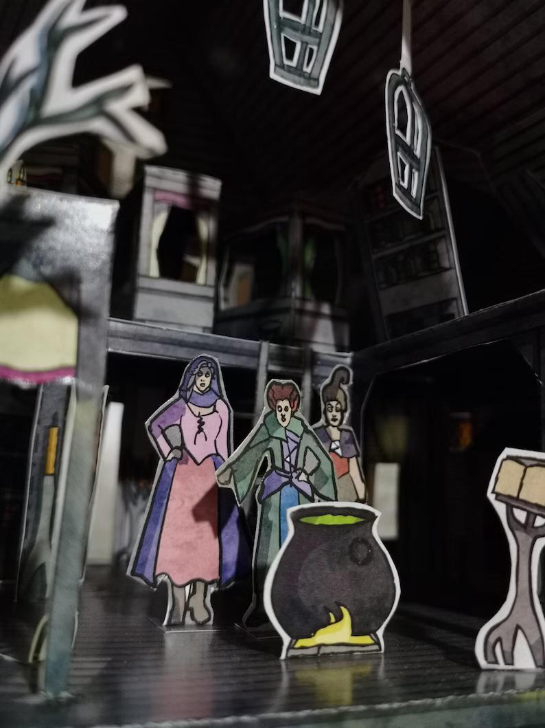 Maqueta recortable Cabaña de las hermanas Sanderson - El retorno de las brujas - Imagen 5
