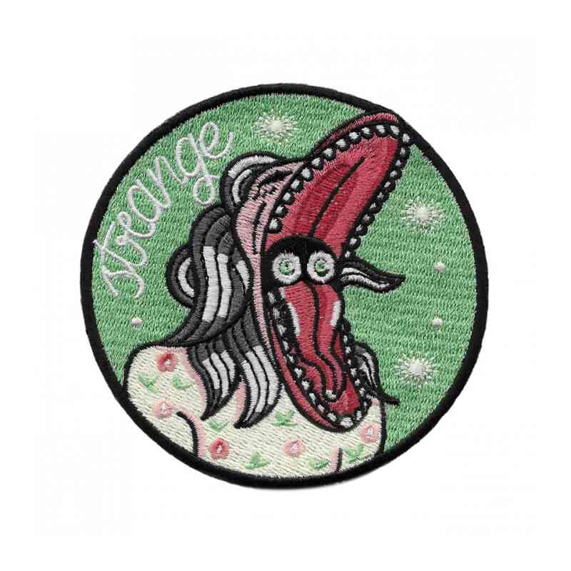 Parche Strange